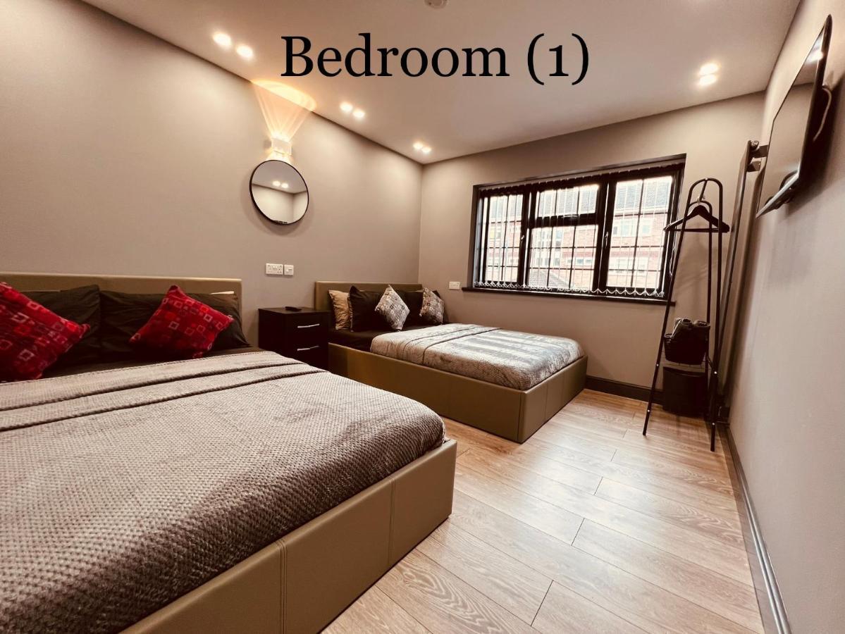 Urban Escape *4 Bedroom House* With Free Parking Birmingham Kültér fotó